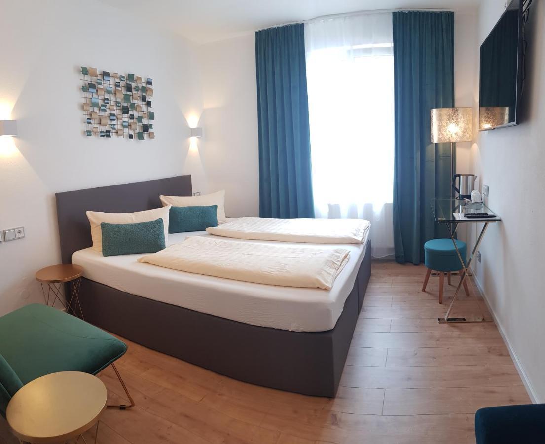 - West 3* Füssen